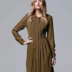 Simply Vera Wang olive green large dress